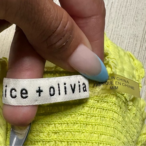 Alice + Olivia x Revolve Penelope Smocked Ruffle Crop Top in Neon Keylime Size M - Picture 6 of 6